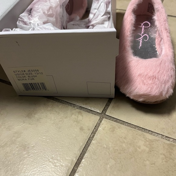 Jessica Simpson Ballet Flats - Picture 3 of 3